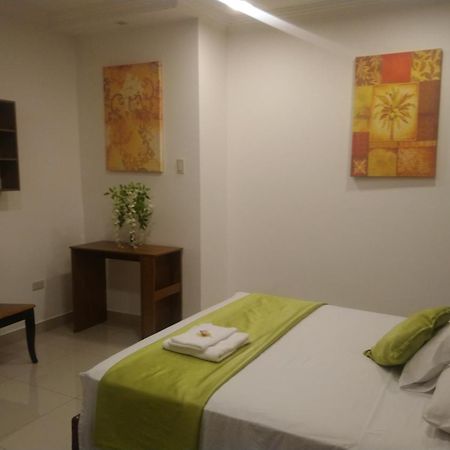 Hostal Perla Real Inn Guayaquil Exterior foto