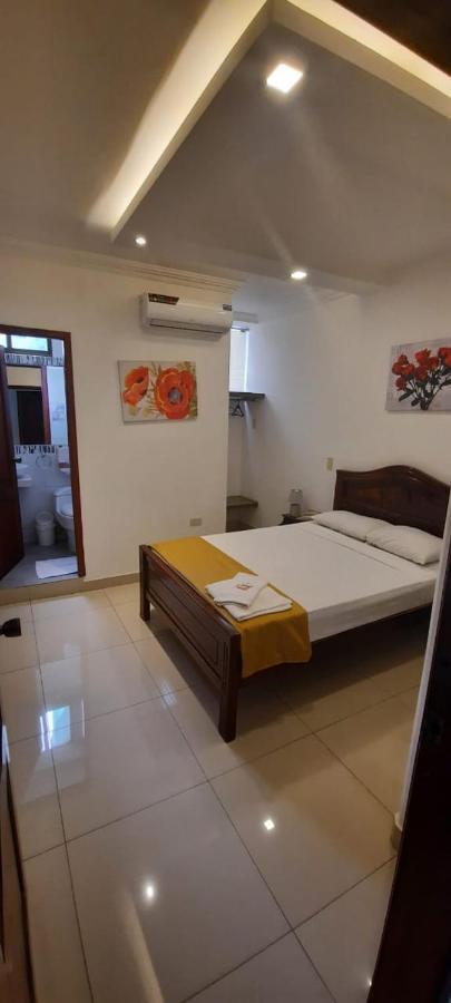 Hostal Perla Real Inn Guayaquil Exterior foto