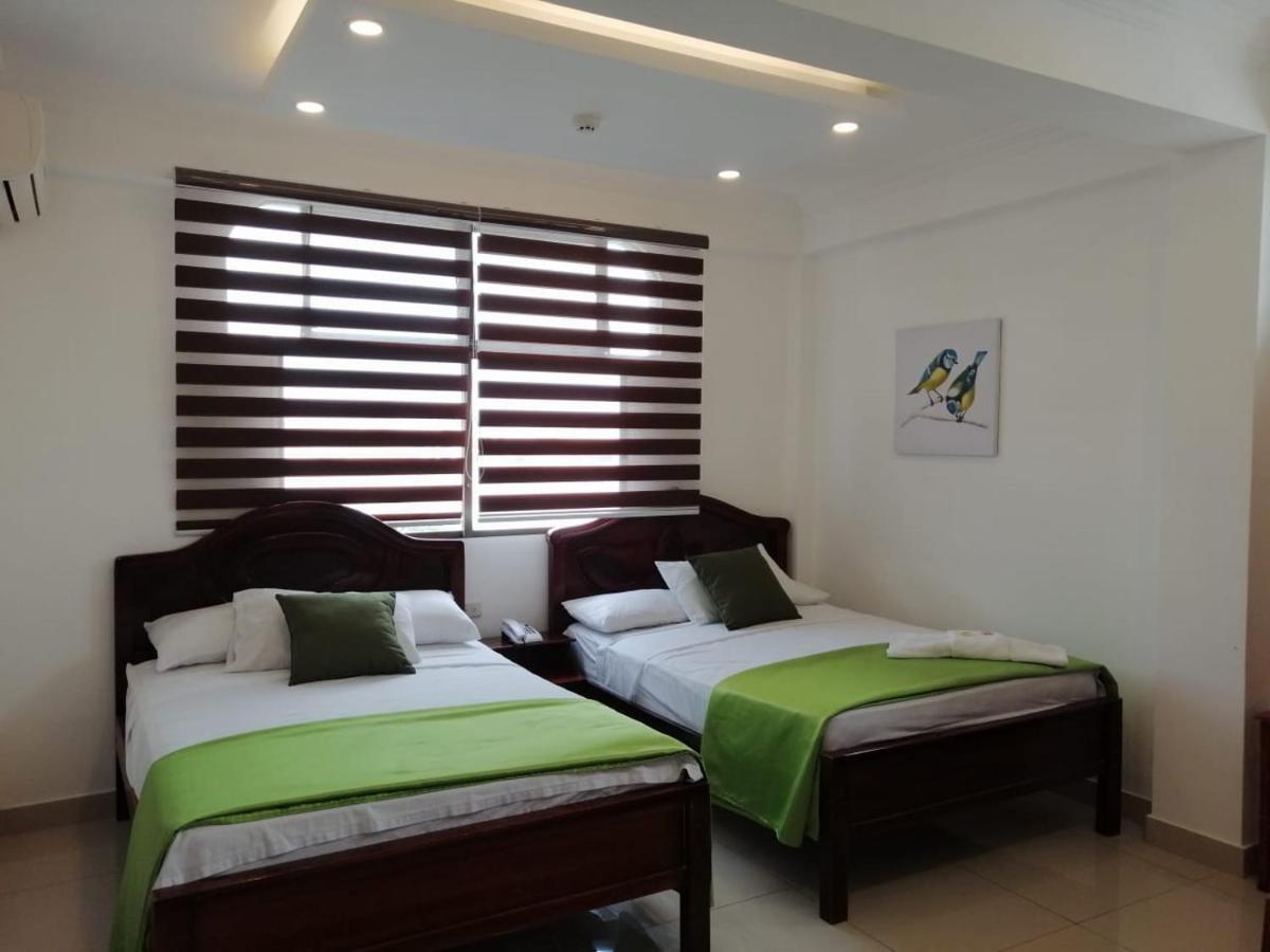 Hostal Perla Real Inn Guayaquil Exterior foto