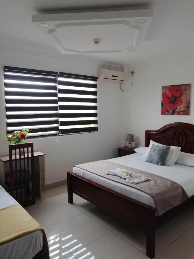 Hostal Perla Real Inn Guayaquil Exterior foto